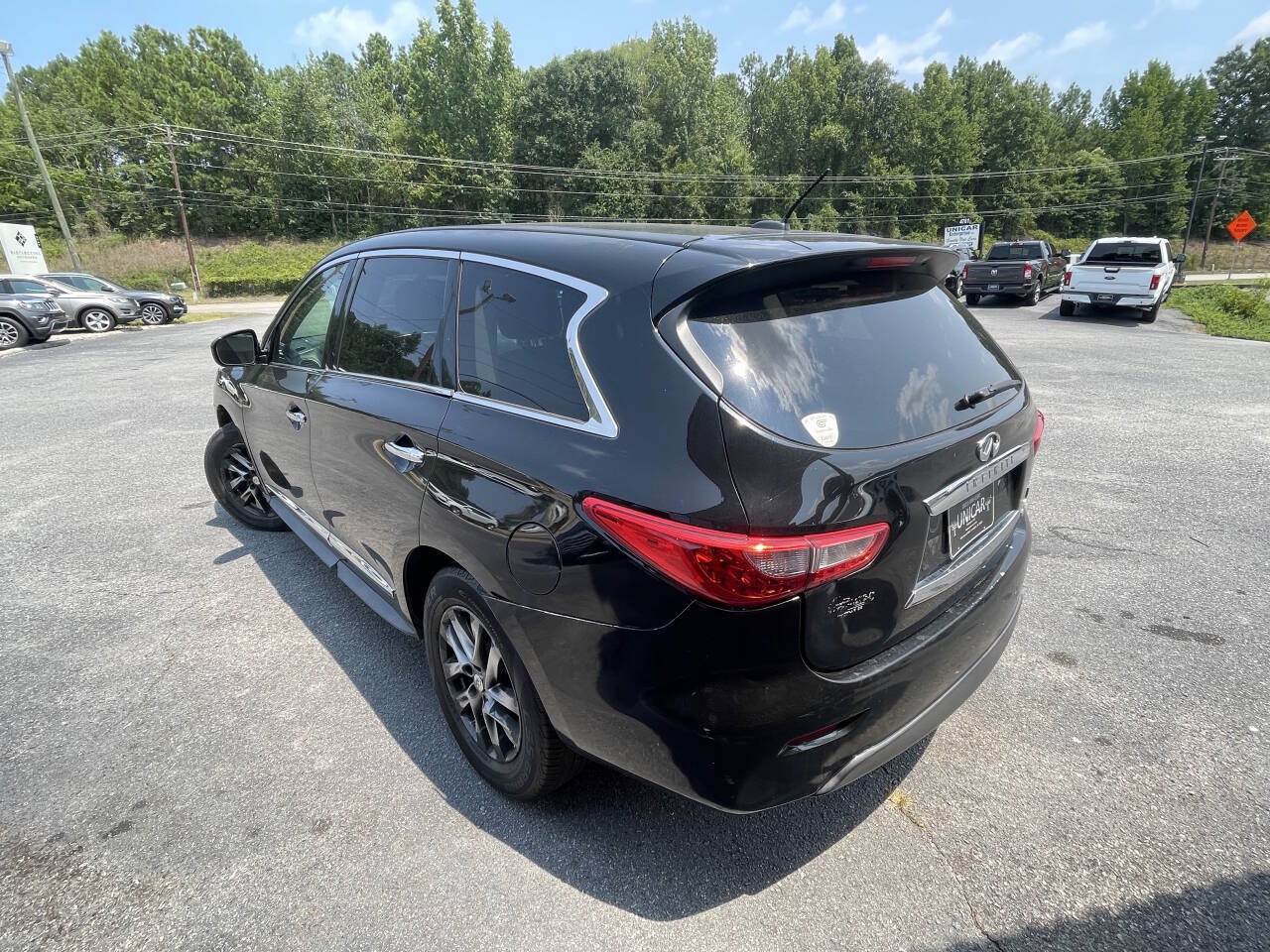 Used 2013 INFINITI JX35 AWD image 3