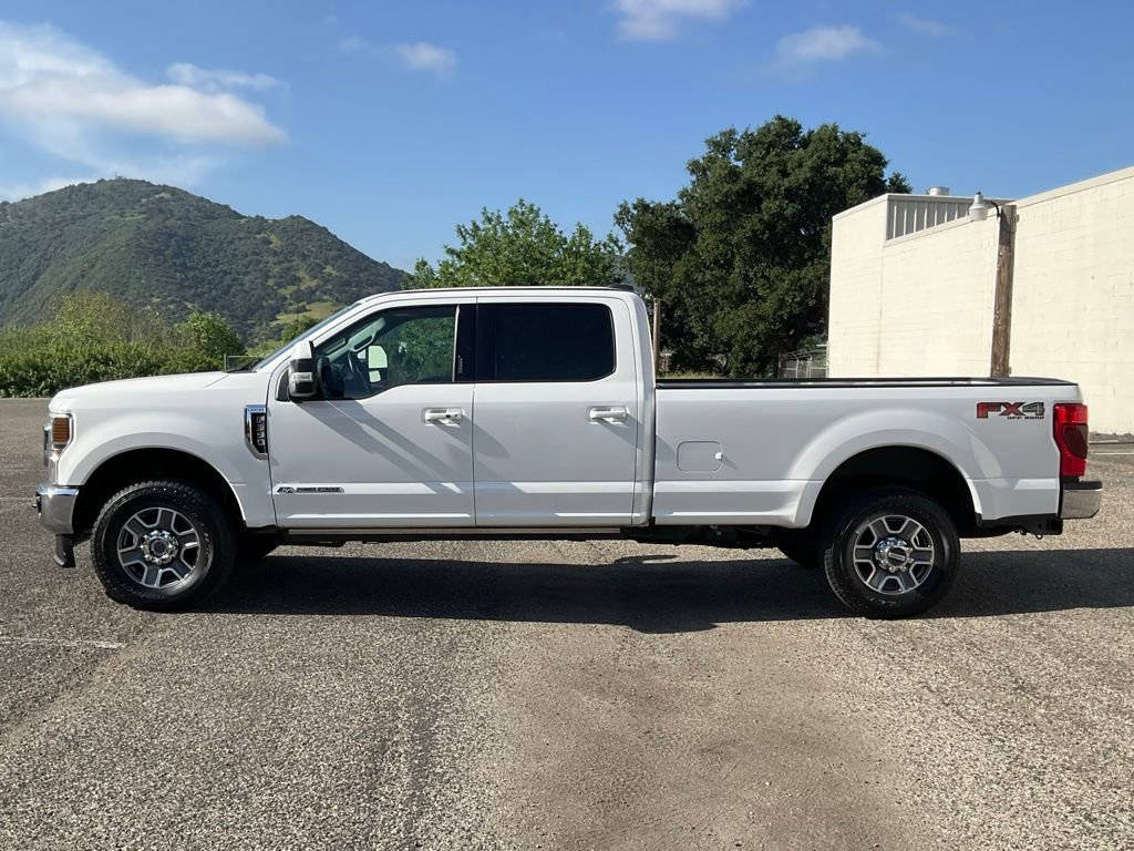 Used 2020 Ford F350 Lariat w/ Lariat Ultimate Package image 3