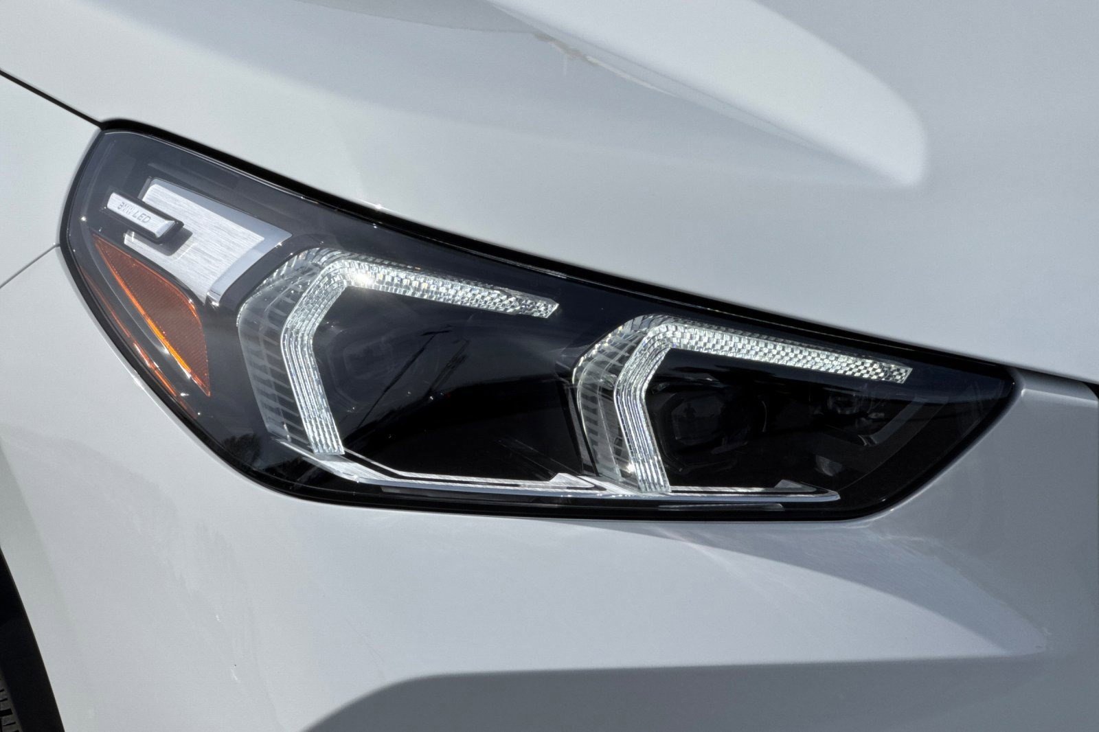 Used 2025 BMW X1 xDrive28i w/ Convenience Package image 11