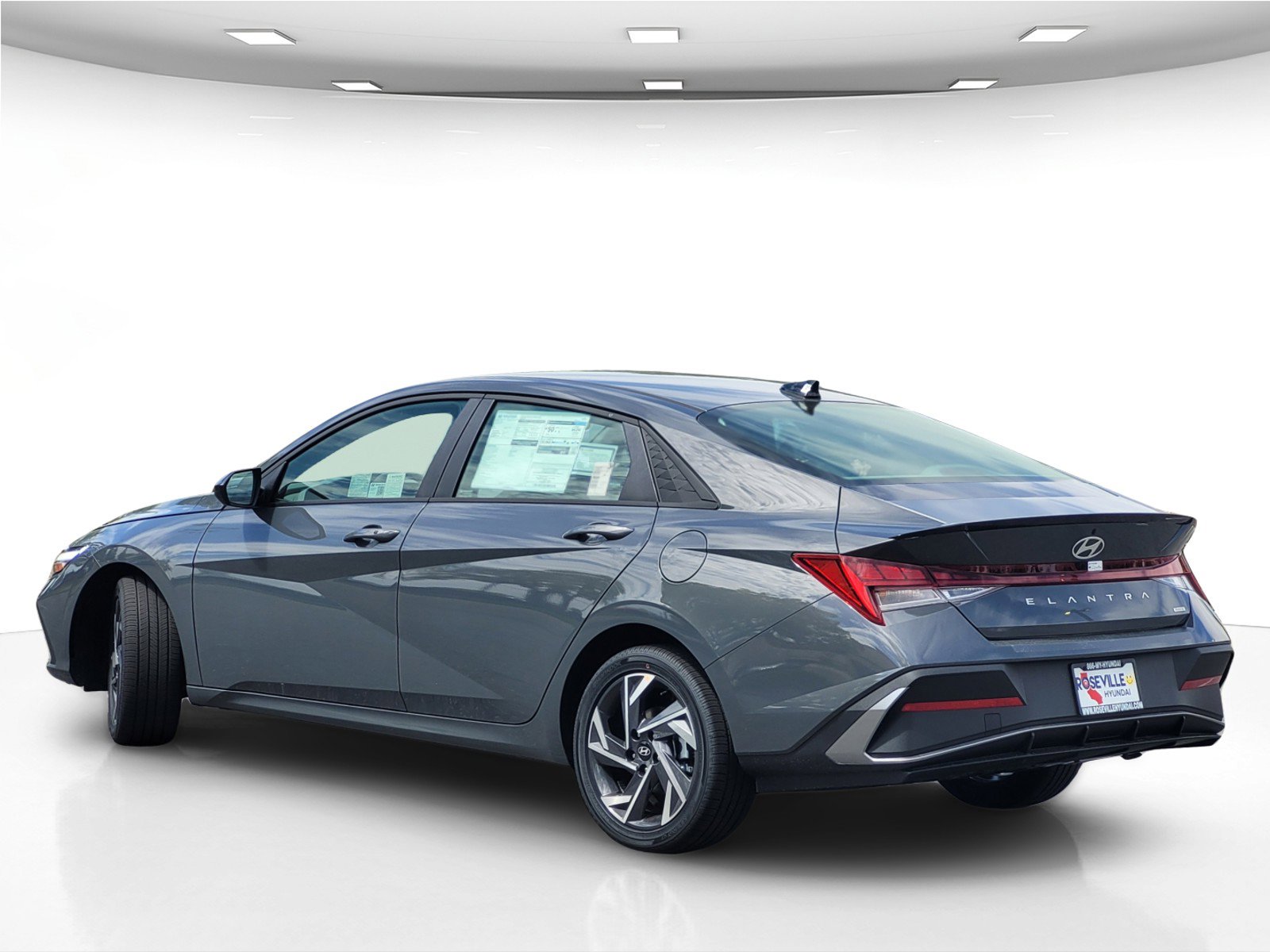 New 2025 Hyundai Elantra SEL image 7