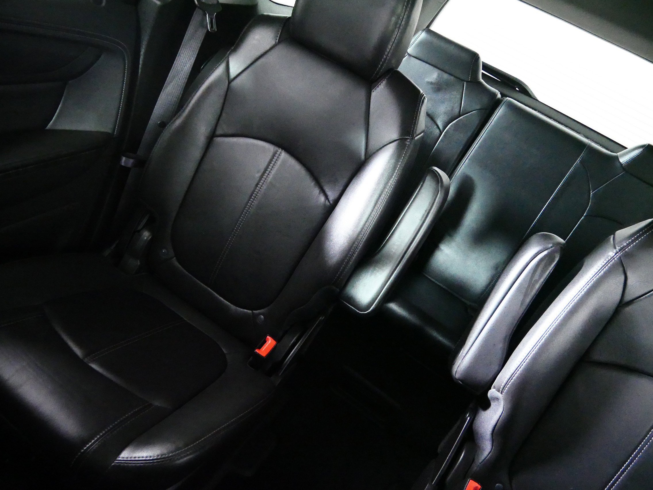 Used 2015 GMC Acadia SLT AWD/4WD image 12