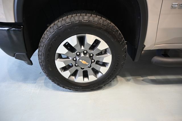 New 2026 Chevrolet Silverado 2500 Custom w/ Custom Value Package AWD/4WD image 30