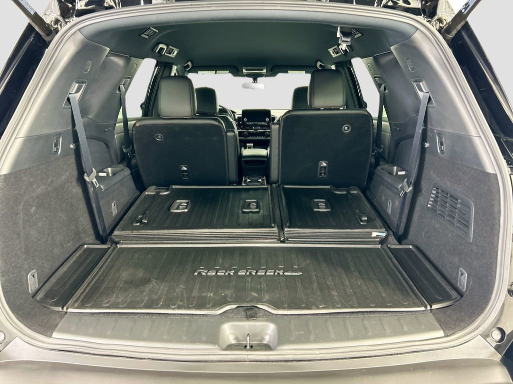 Used 2025 Nissan Pathfinder Rock Creek AWD/4WD image 26