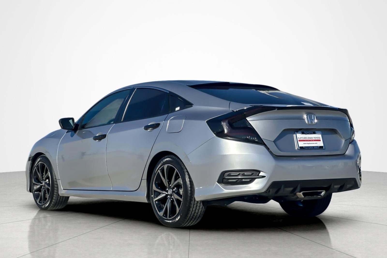 Used 2019 Honda Civic Sport image 3