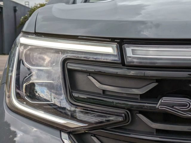 Used 2025 Volkswagen Atlas SEL Premium R-Line AWD/4WD image 10