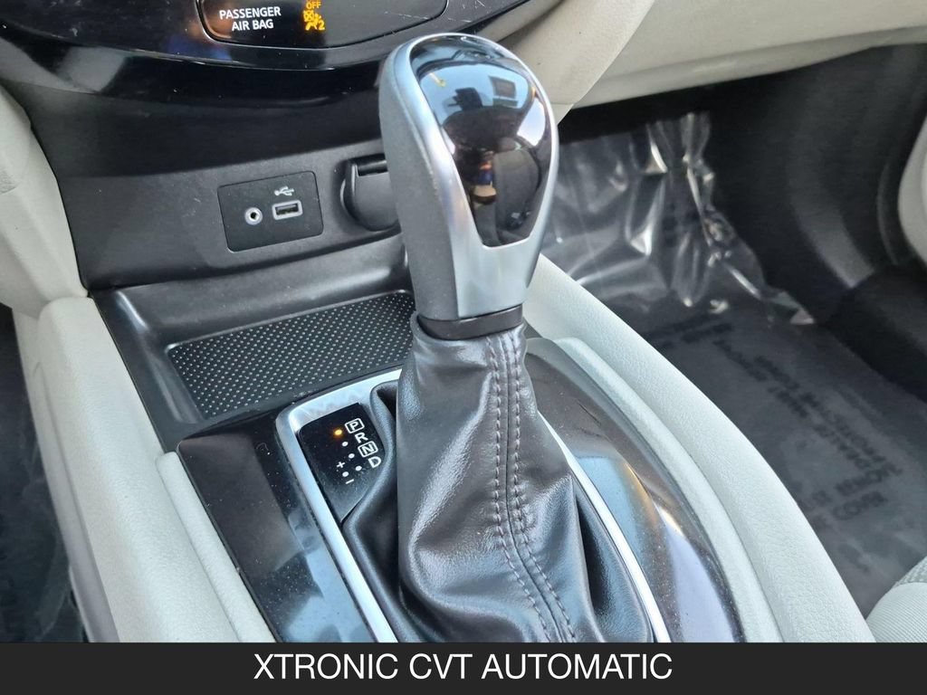 Certified 2020 Nissan Rogue Sport SV FWD image 20