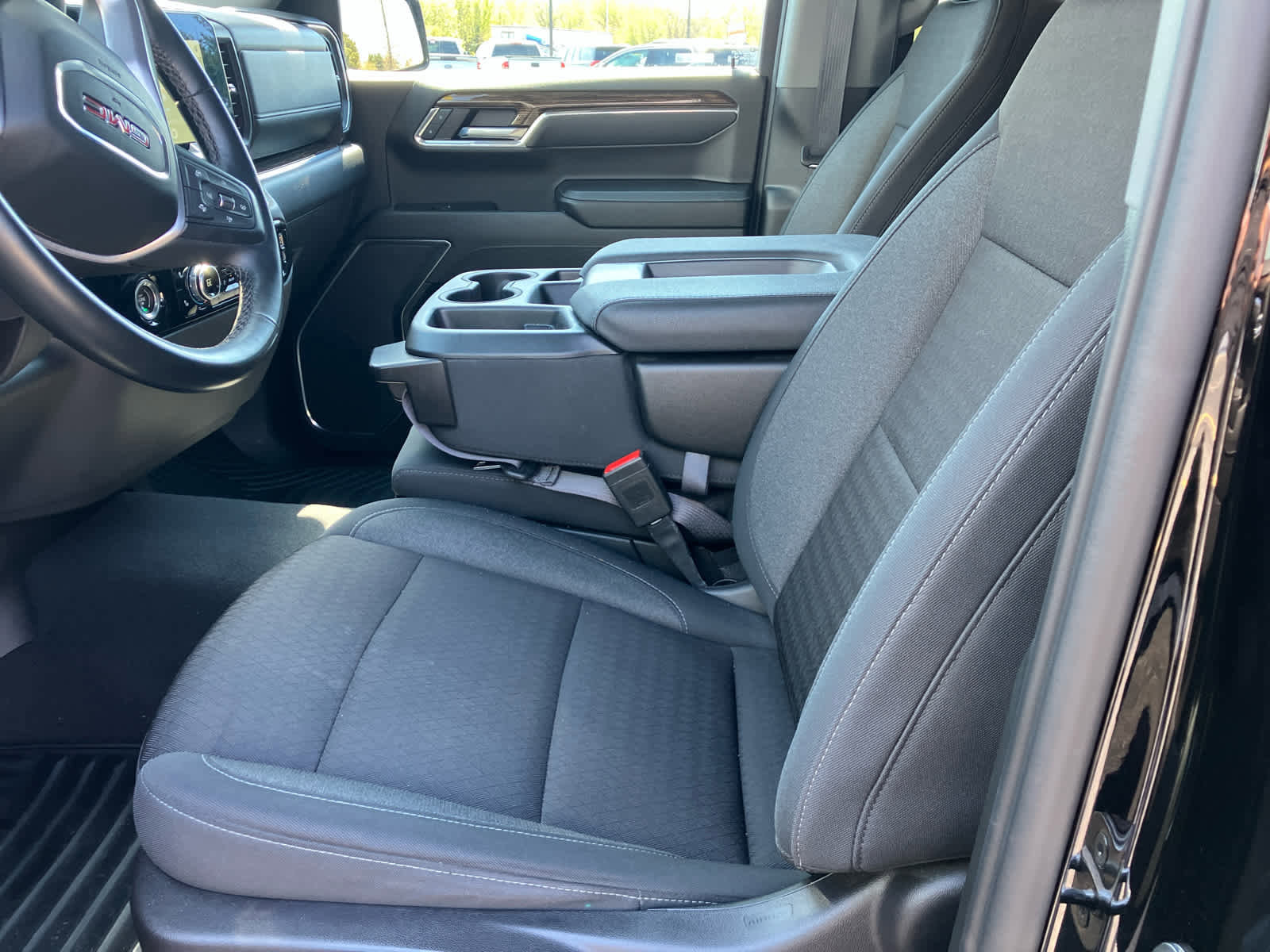 Used 2024 GMC Sierra 1500 Elevation w/ X31 Off-Road Package image 9