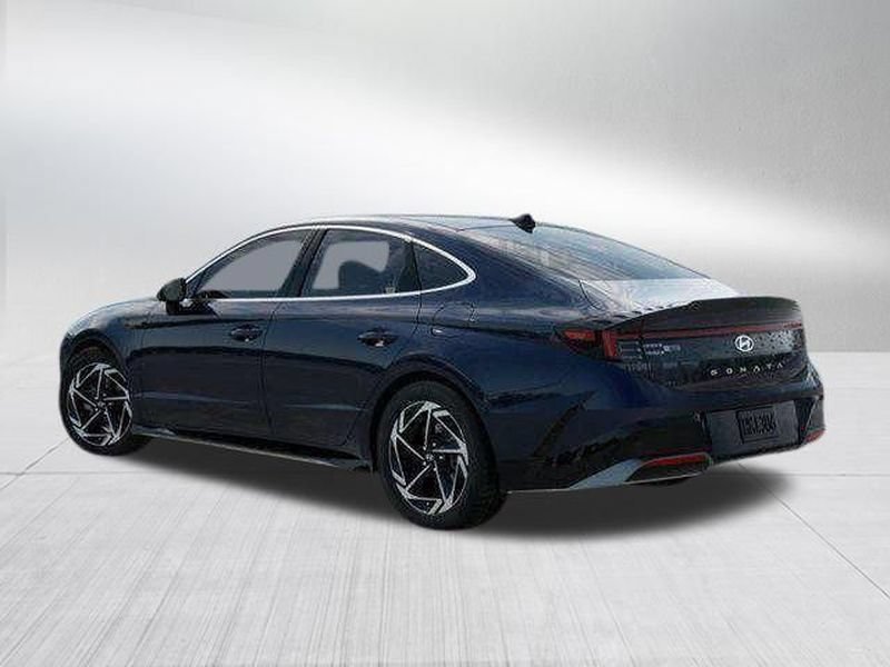 New 2026 Hyundai Sonata SEL FWD image 14