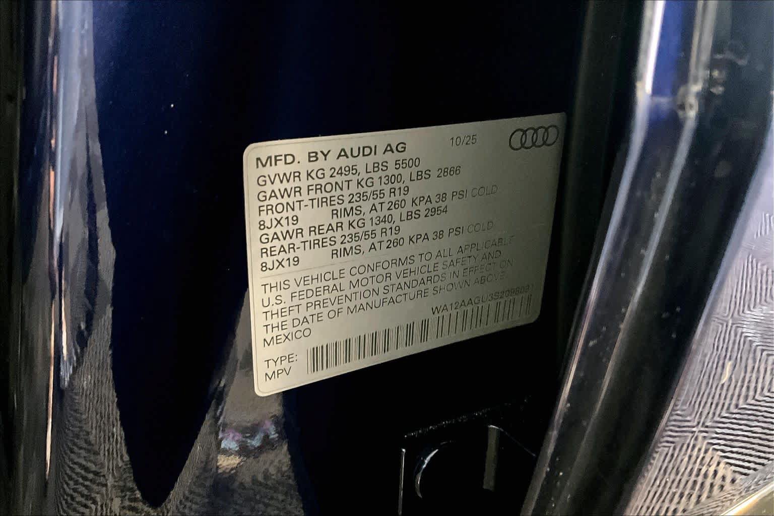 Used 2025 Audi Q5 Premium Plus w/ Premium Plus AWD/4WD image 34