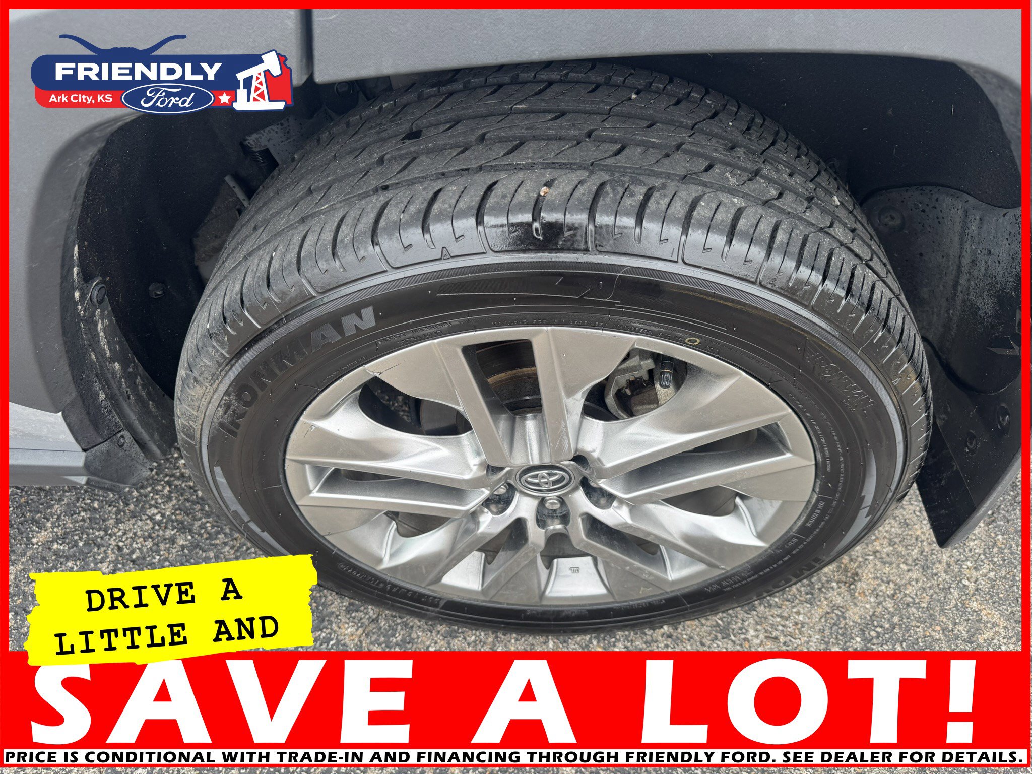 Used 2020 Toyota RAV4 XLE Premium image 41