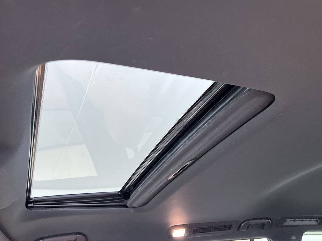 Used 2021 INFINITI QX80 Sensory w/ Cargo Package image 22