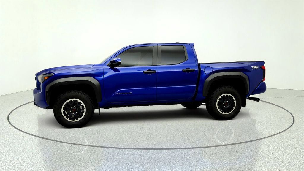 Used 2024 Toyota Tacoma TRD Off-Road w/ TRD Off Road Premium Package AWD/4WD image 8