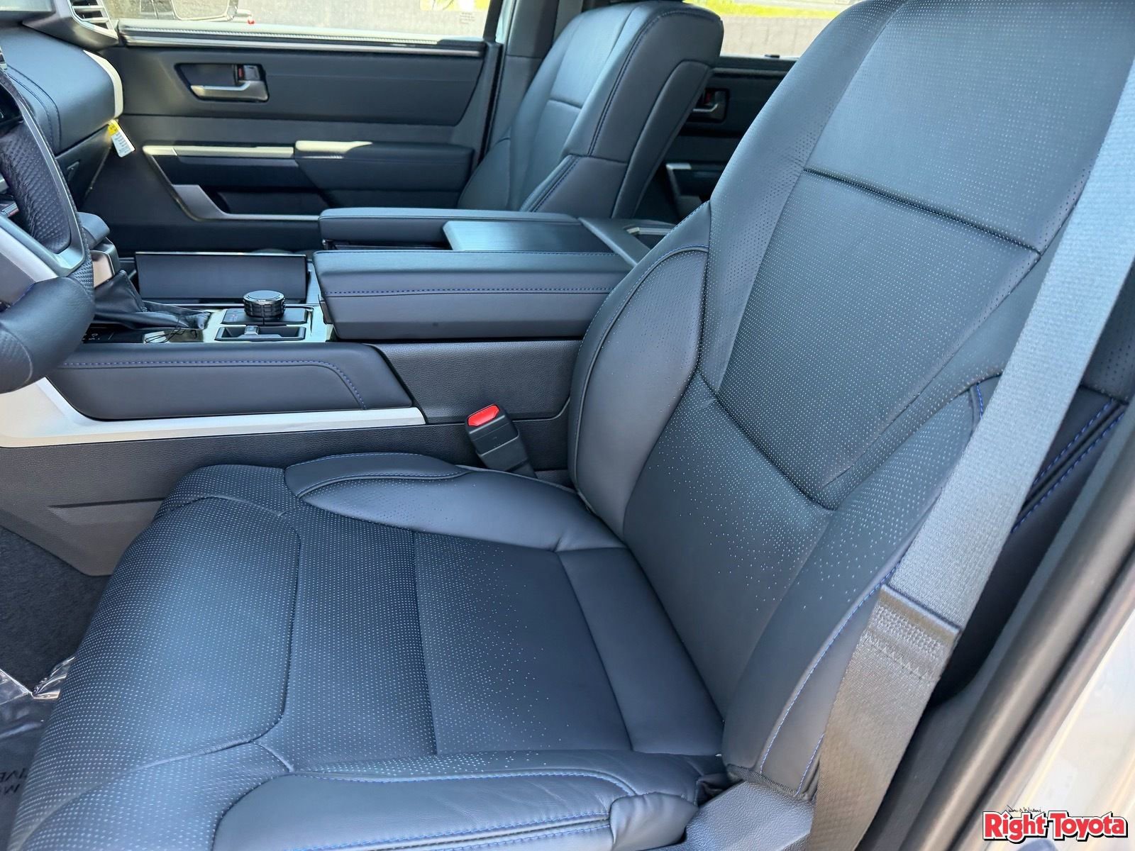 New 2026 Toyota Tundra Platinum AWD/4WD image 19