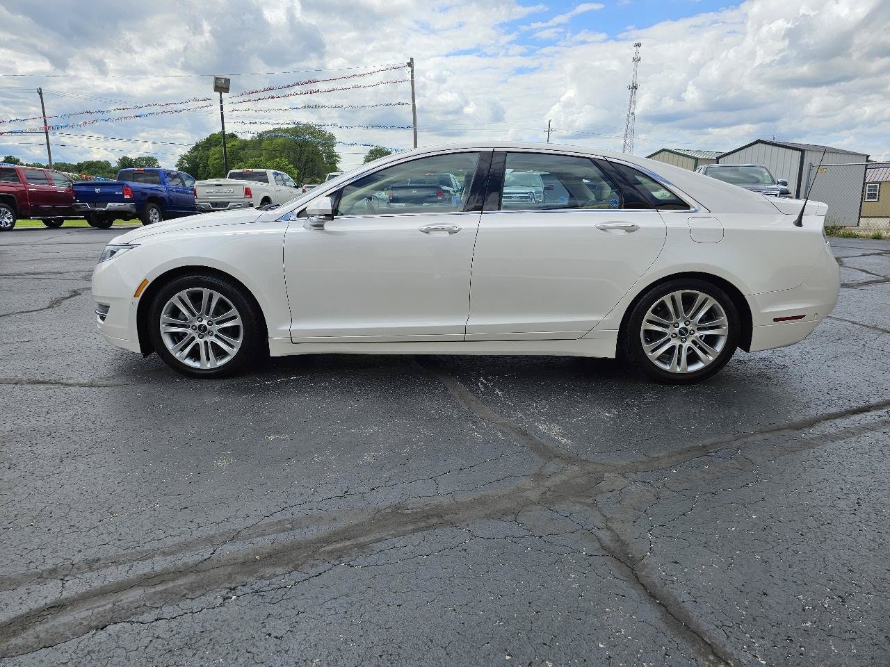 Used 2014 Lincoln MKZ Hybrid w/ Equipment Group 202A Reserve FWD image 41