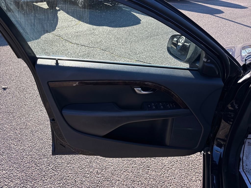 Used 2015 Volvo S80 T5 image 15