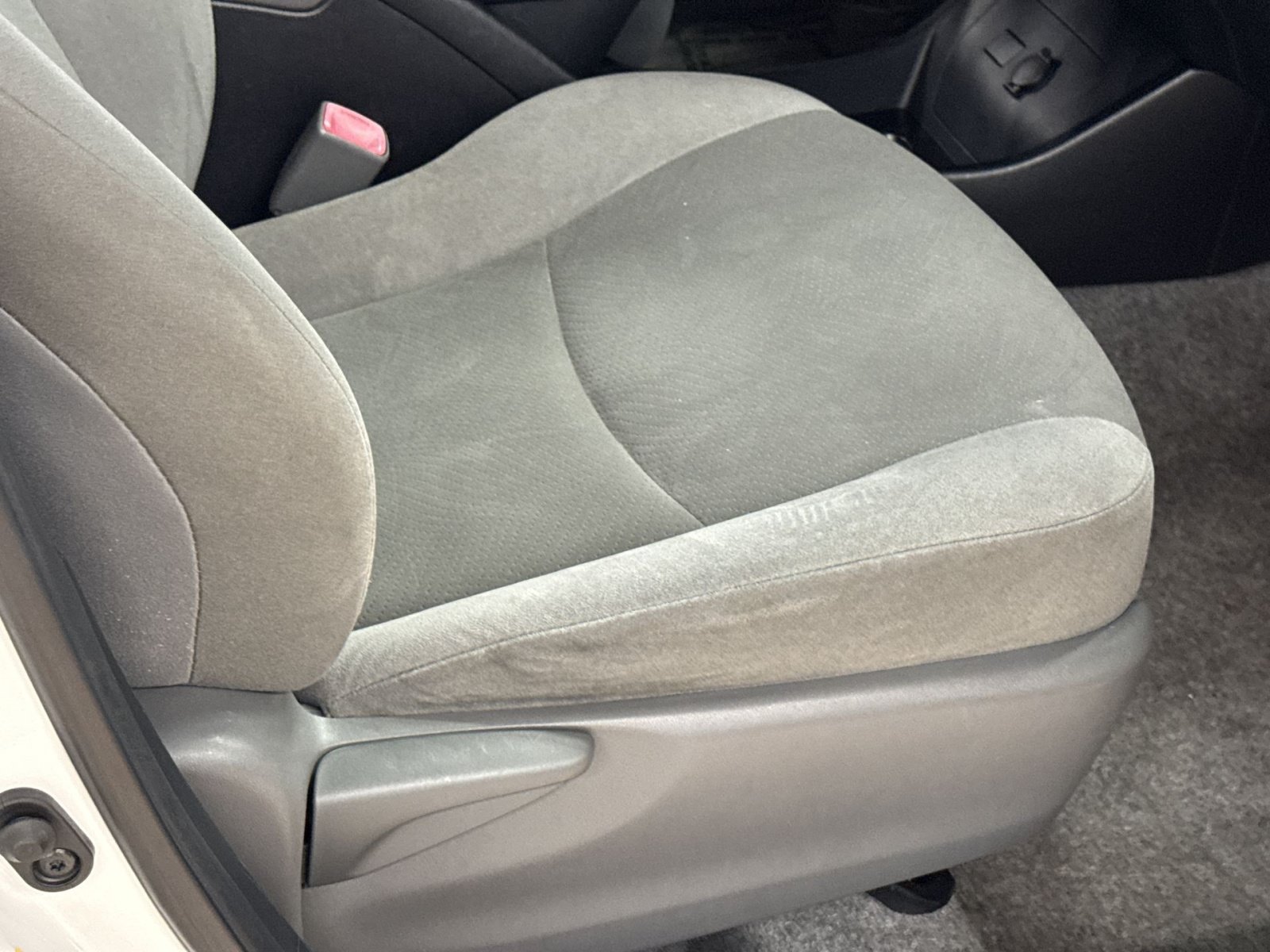 Used 2013 Toyota Prius Three FWD image 33