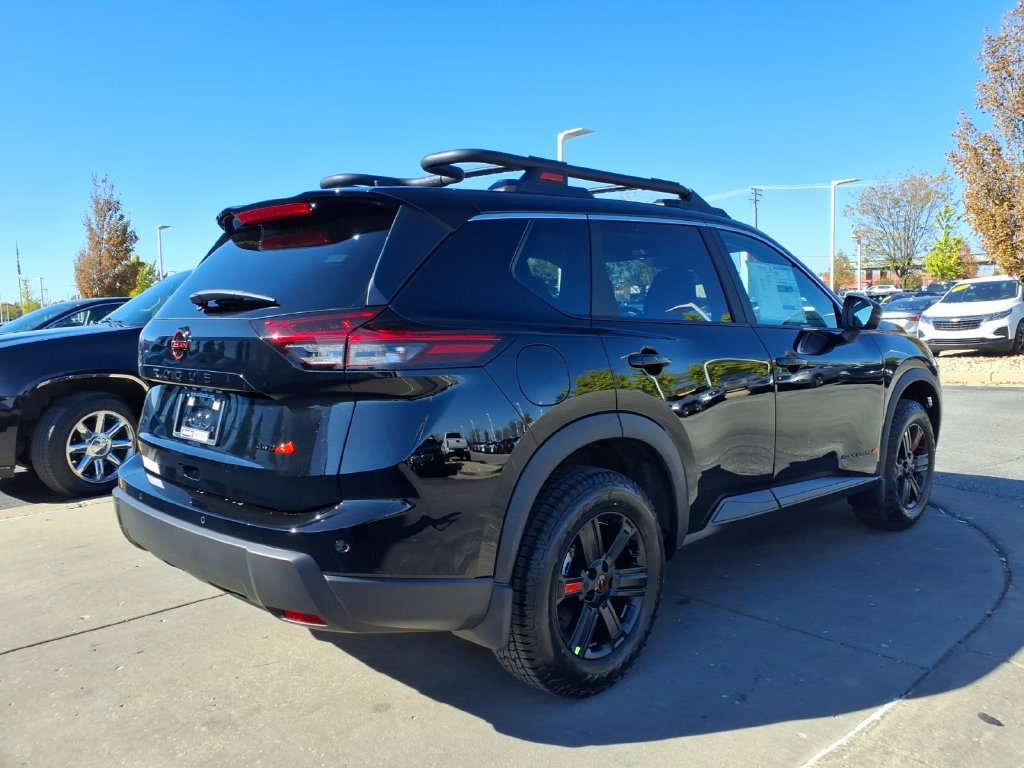 New 2027 Nissan Rogue SV w/ Rock Creek Premium Package AWD/4WD image 7