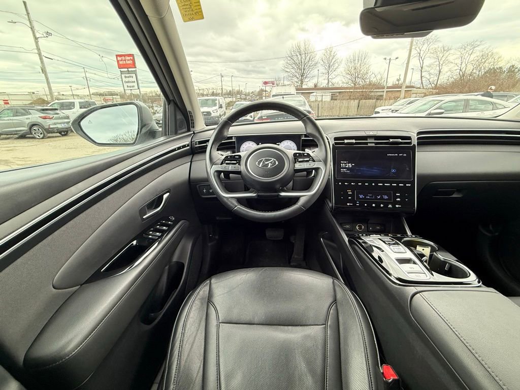 Used 2023 Hyundai Tucson Limited AWD/4WD image 18