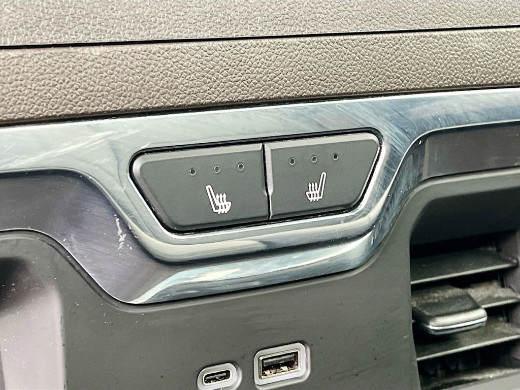 Used 2024 Chevrolet Silverado 1500 LTZ image 26