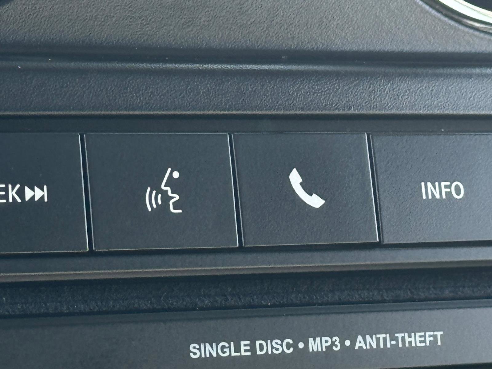 Used 2015 Jeep Patriot High Altitude image 15