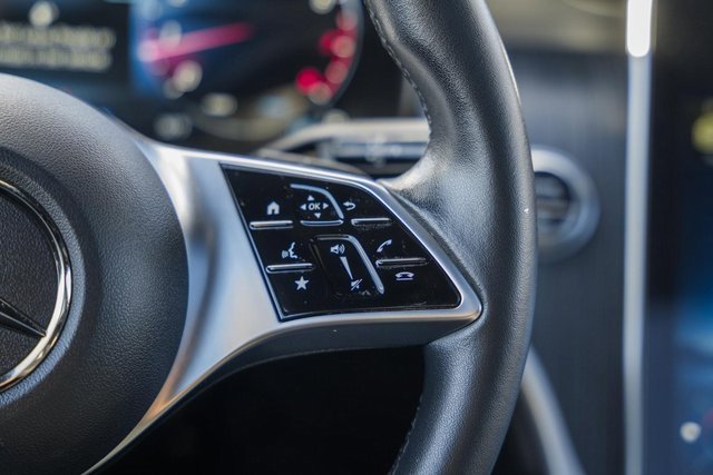 Certified 2024 Mercedes-Benz GLC 300 4MATIC image 27