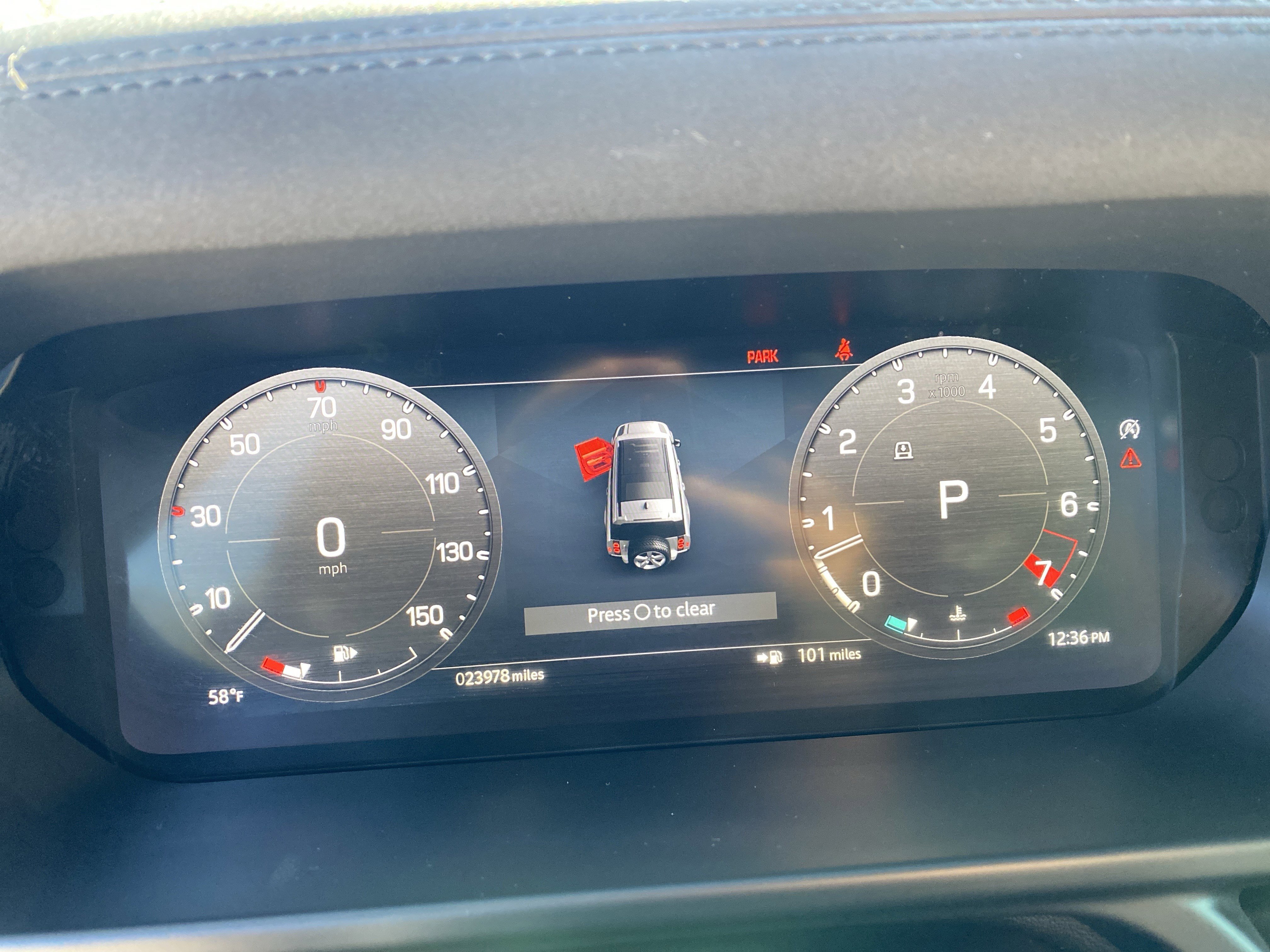 Used 2023 Land Rover Defender 130 X-Dynamic SE image 72