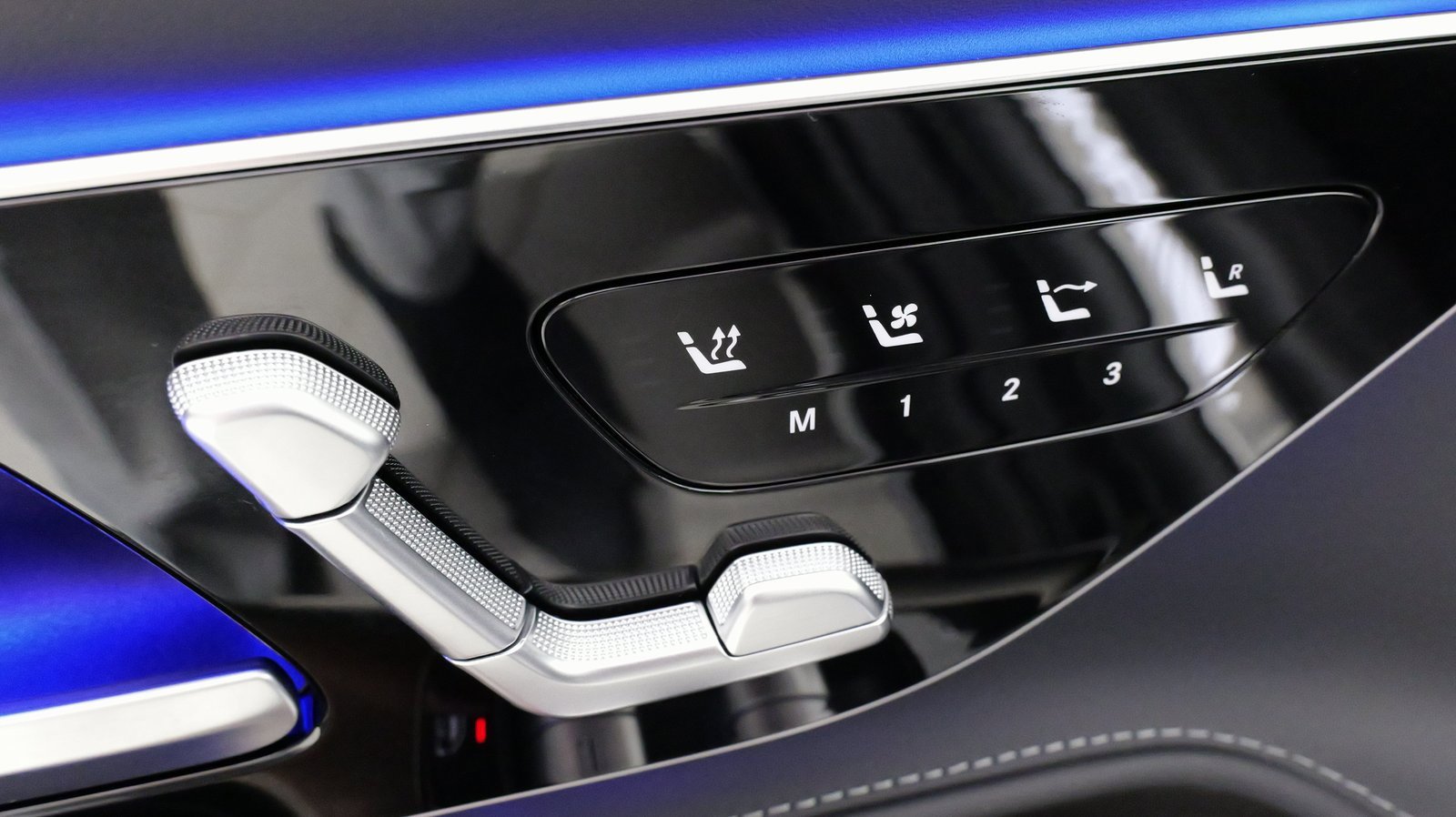 Used 2023 Mercedes-Benz SL 43 AMG image 31