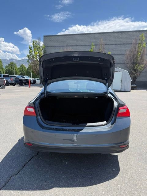 Used 2019 Chevrolet Malibu LS w/ Driver Confidence Package II FWD image 9