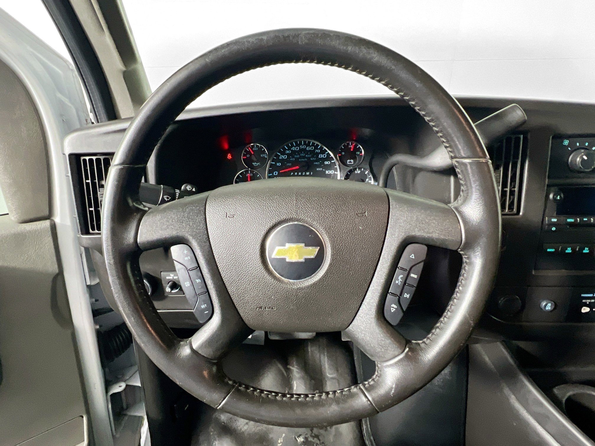 Used 2021 Chevrolet Express 2500 Extended w/ Communications Package image 16