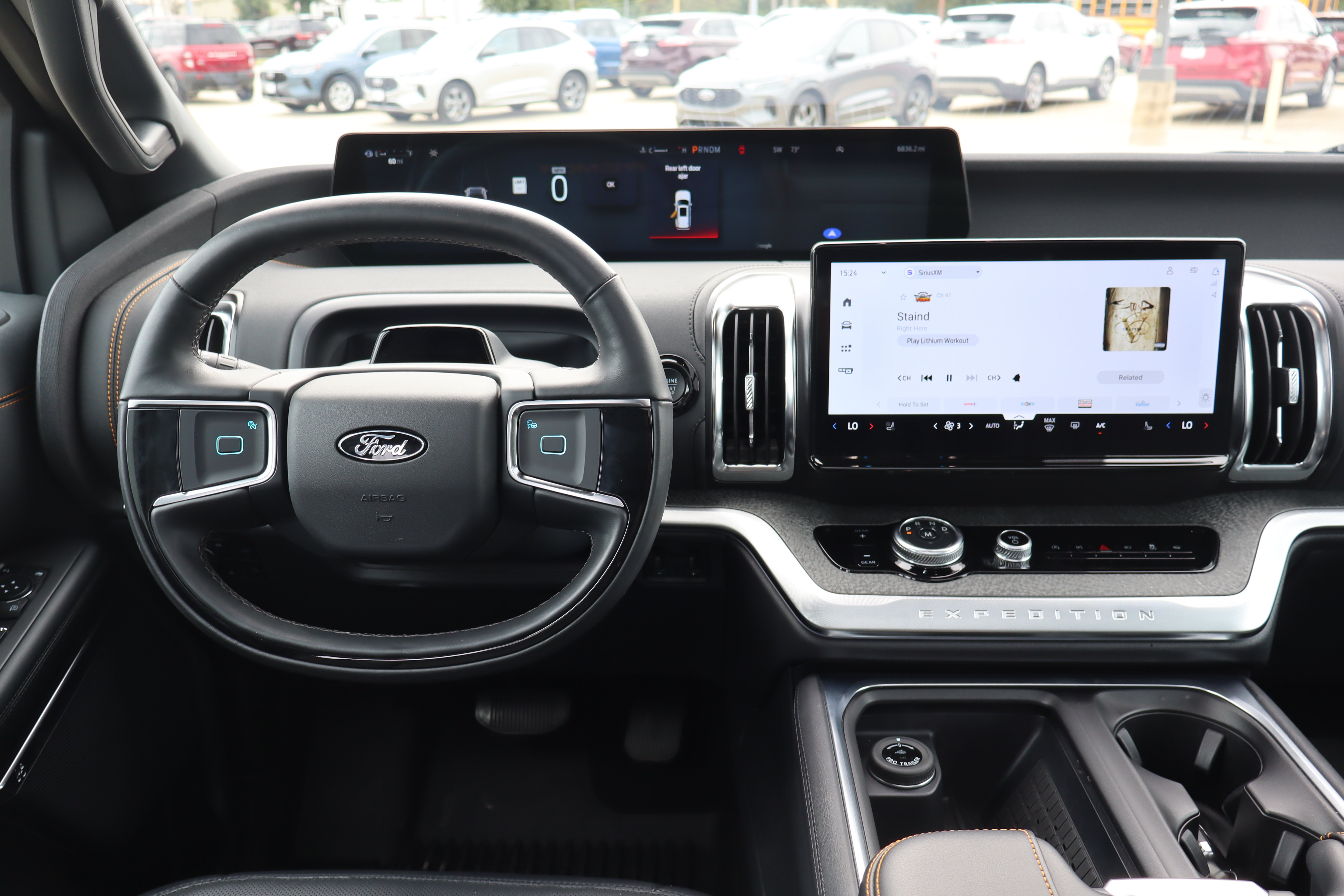Used 2025 Ford Expedition Tremor AWD/4WD image 16