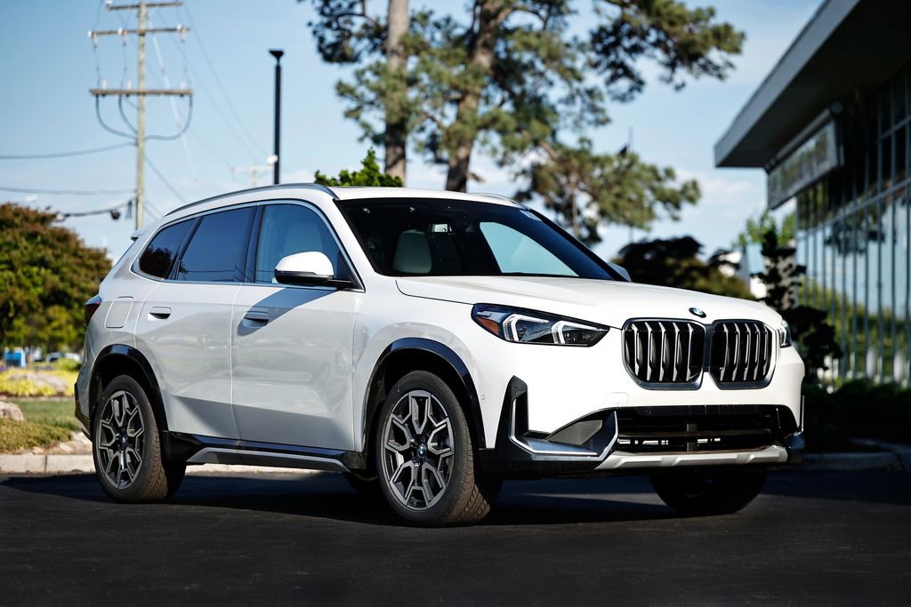 New 2026 BMW X1 xDrive28i w/ Convenience Package