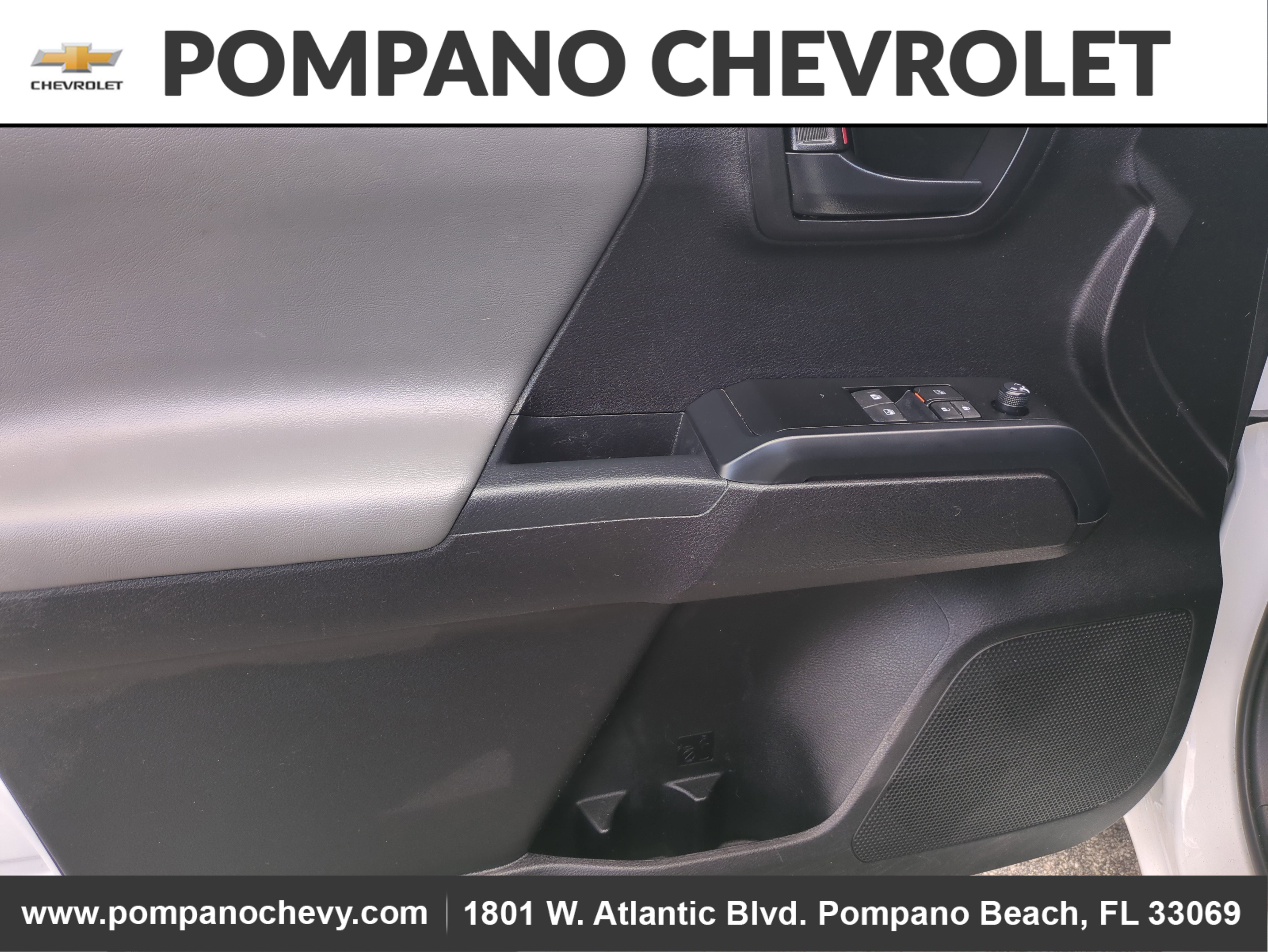 Used 2023 Toyota Tacoma SR image 16