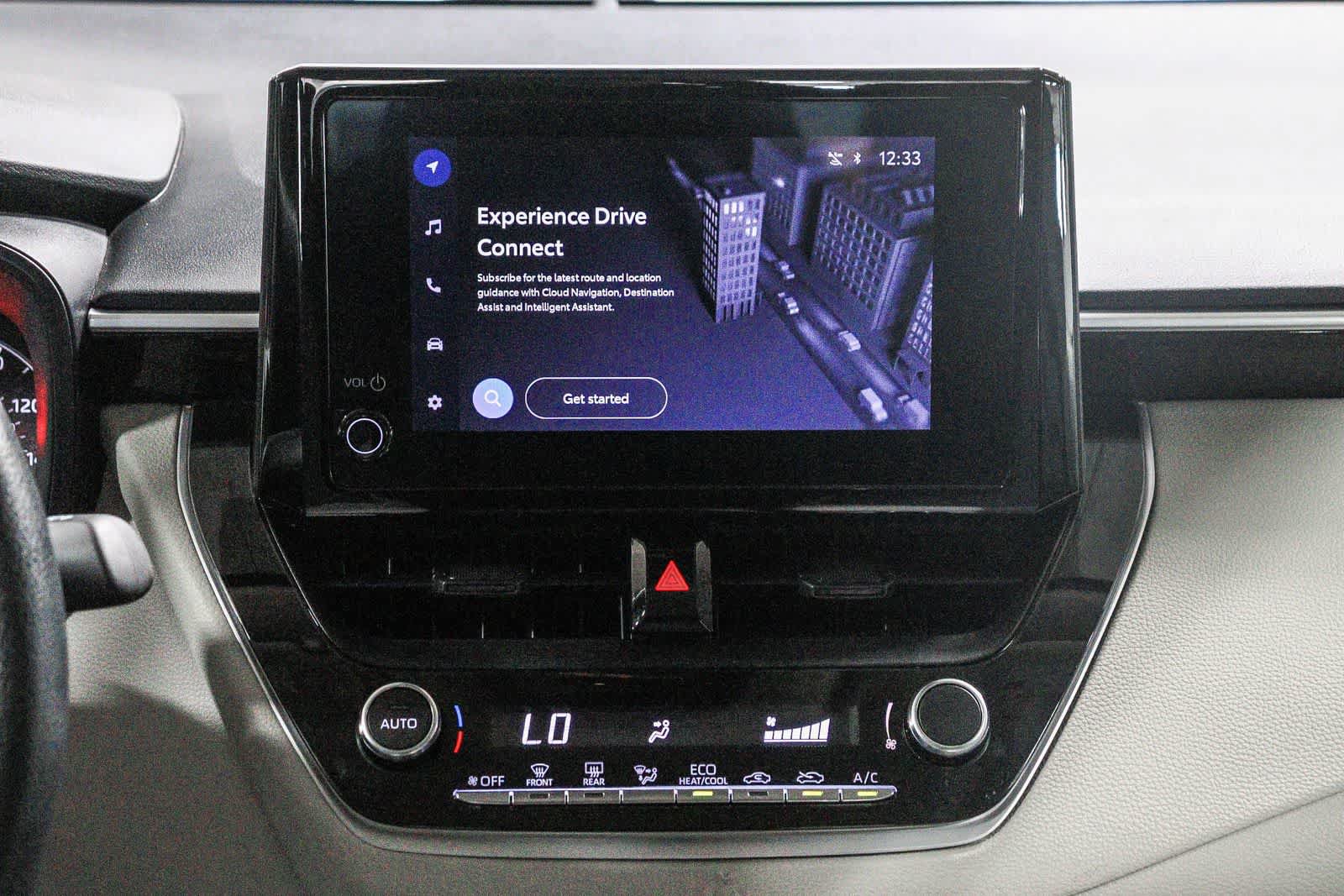 Certified 2025 Toyota Corolla LE FWD image 15