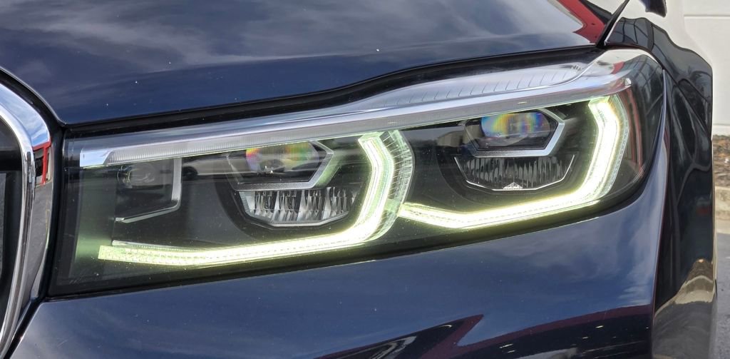 Used 2021 BMW 740i xDrive 740i xDrive w/ M Sport Package image 13