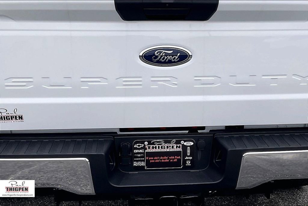New 2026 Ford F350 XLT w/ FX4 Off-Road Package AWD/4WD image 12