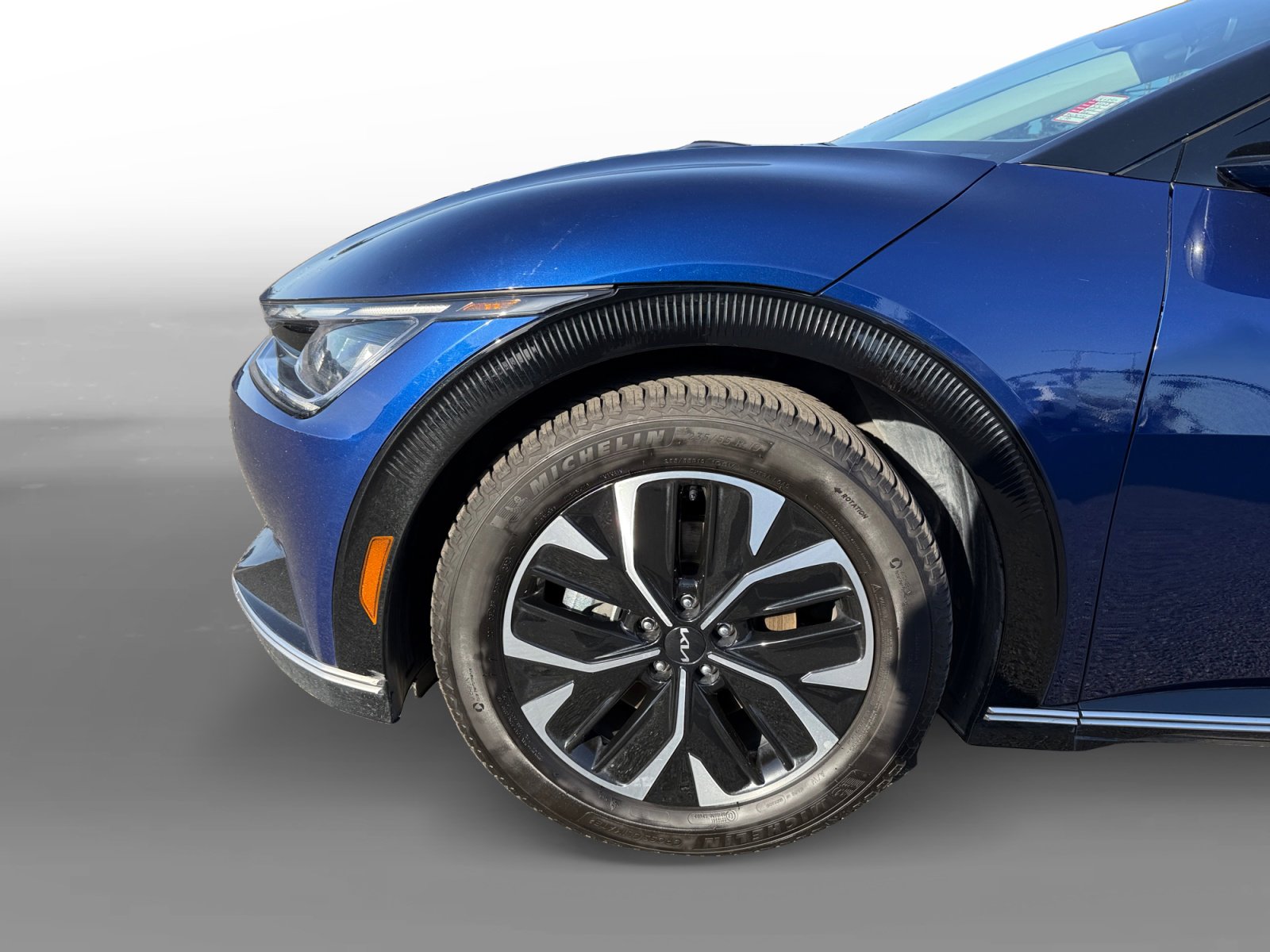 Used 2023 Kia EV6 Wind image 9