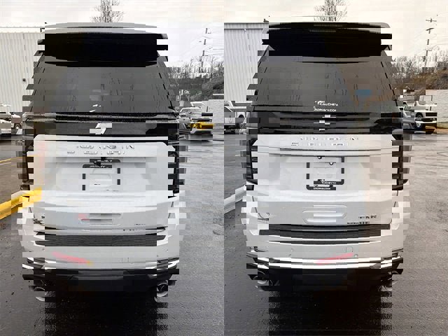 New 2026 Chevrolet Suburban Premier w/ Sun And Tow Package image 4