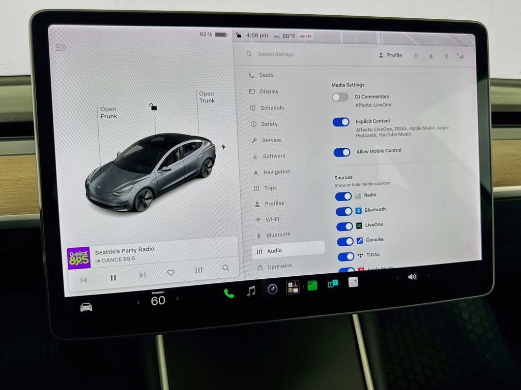 Used 2018 Tesla Model 3 Mid Range RWD image 49