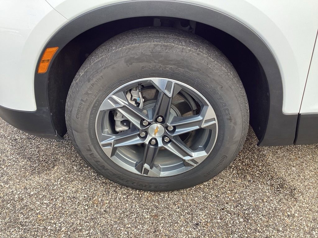 Used 2025 Chevrolet Blazer LT AWD/4WD image 36