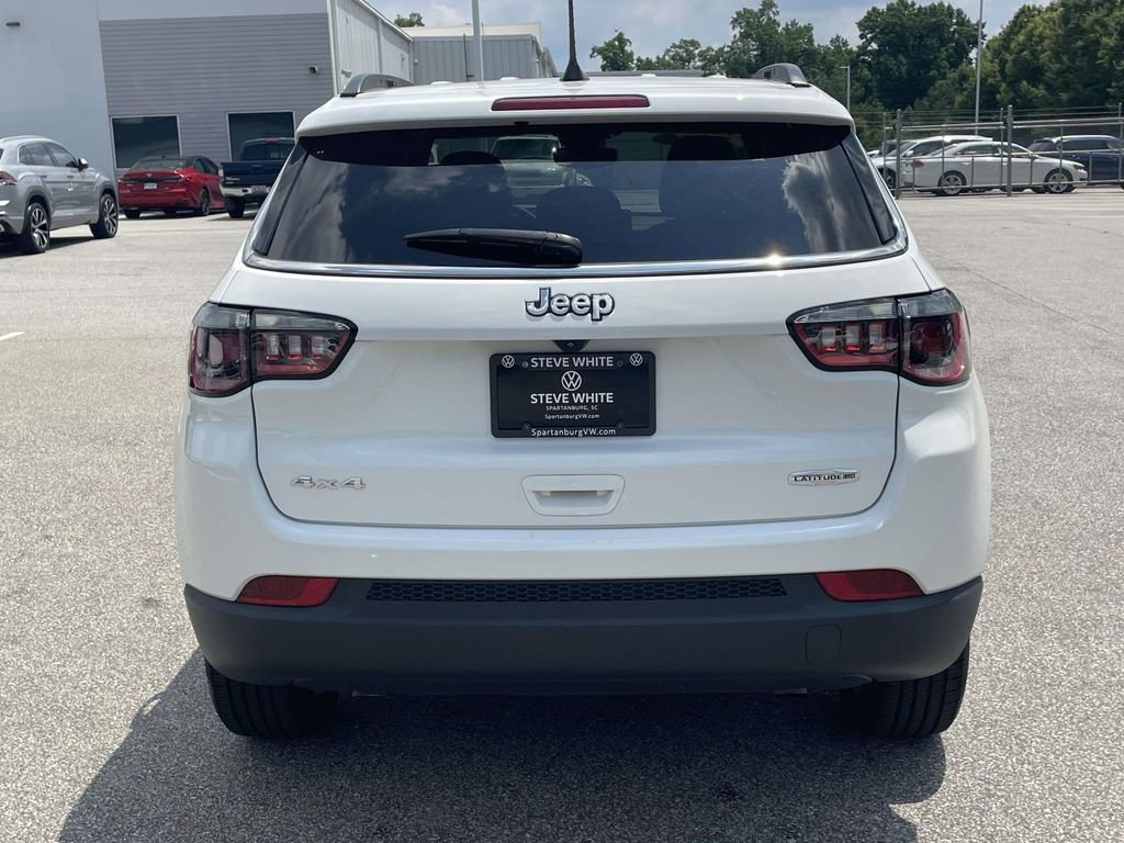 Used 2024 Jeep Compass Latitude AWD/4WD image 9