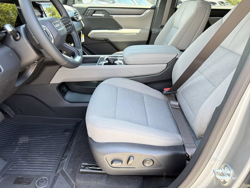 New 2026 GMC Acadia Elevation w/ LPO, Floor Liner Package FWD image 16