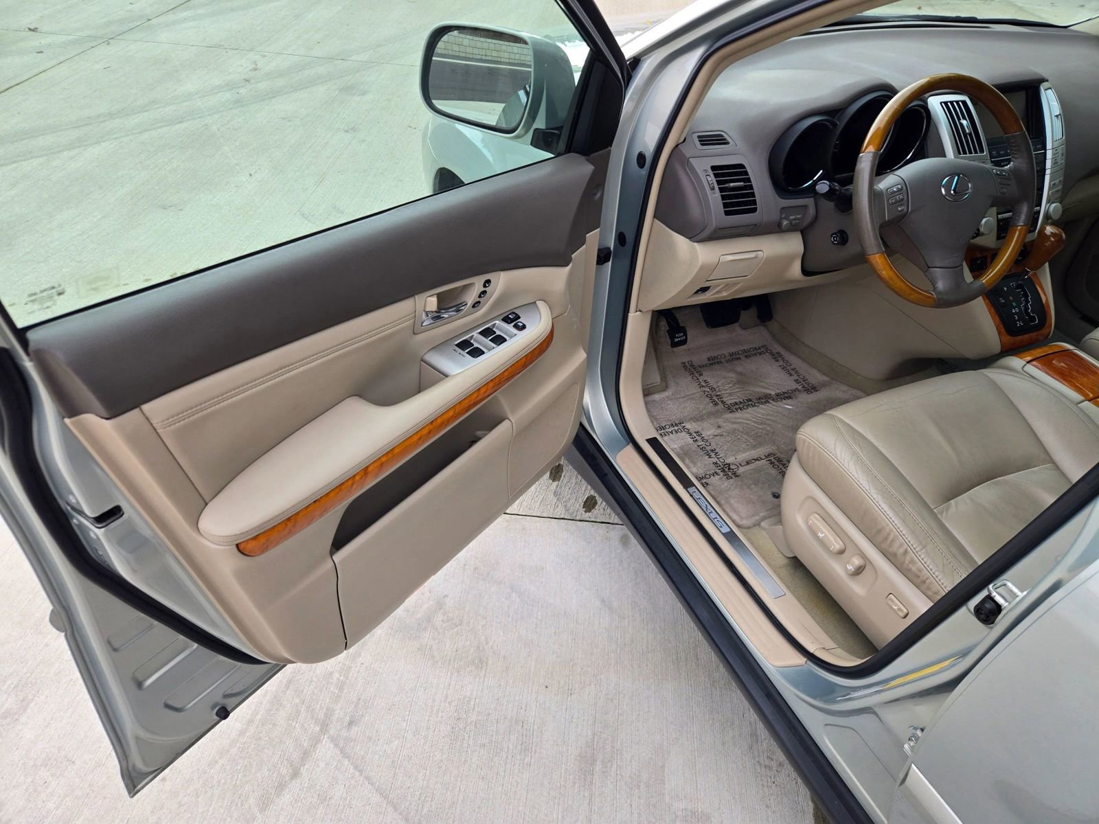 Used 2009 Lexus RX 350 AWD image 10