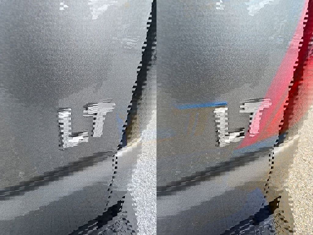 Used 2024 Chevrolet Silverado 2500 LT w/ Convenience Package image 52