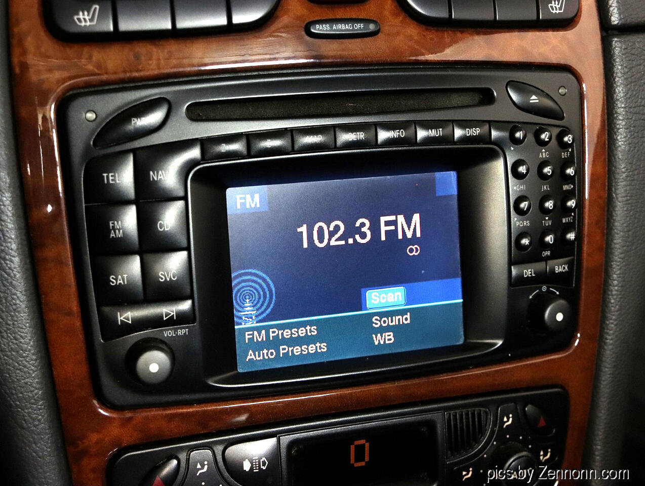 Used 2004 Mercedes-Benz CLK 500 Cabriolet image 21