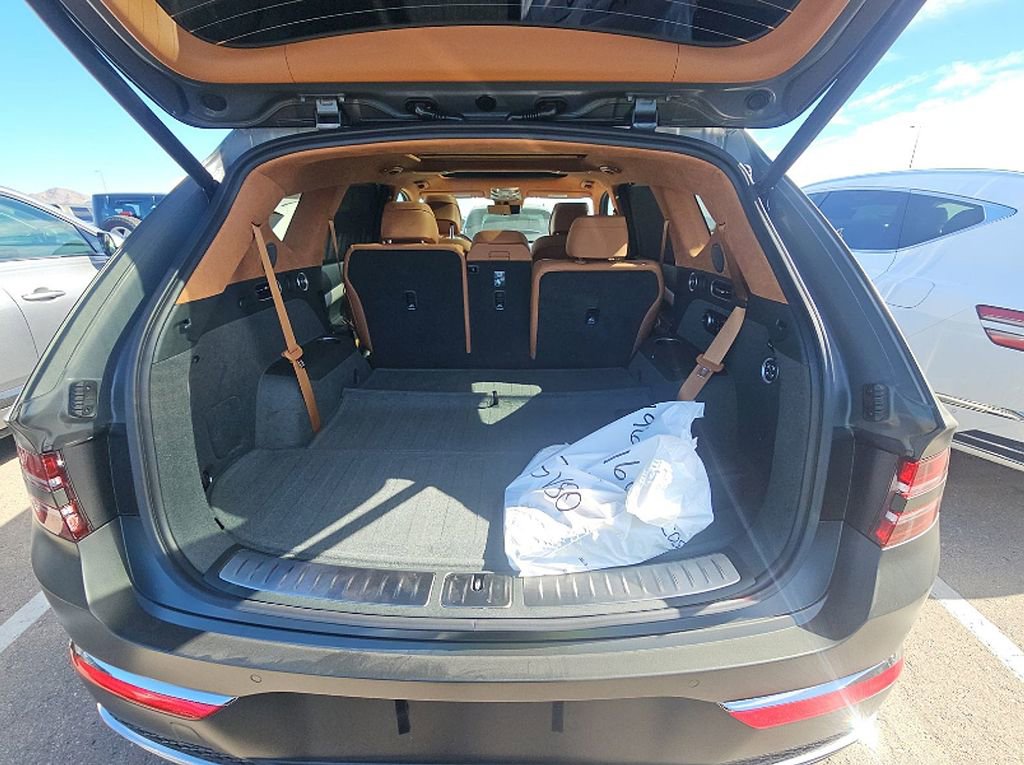 Used 2026 Genesis GV80 3.5T Prestige image 13