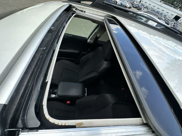 Certified 2024 Subaru Outback Premium AWD/4WD image 6
