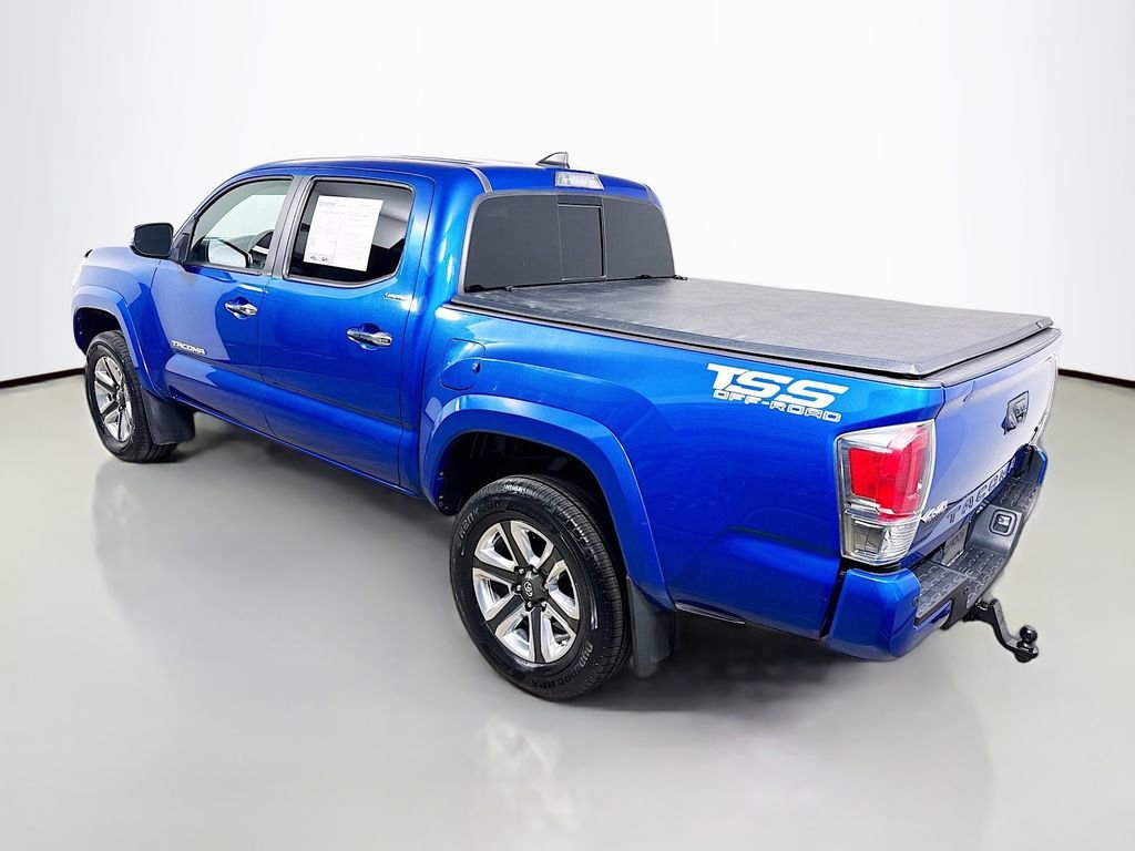 Used 2018 Toyota Tacoma Limited image 5