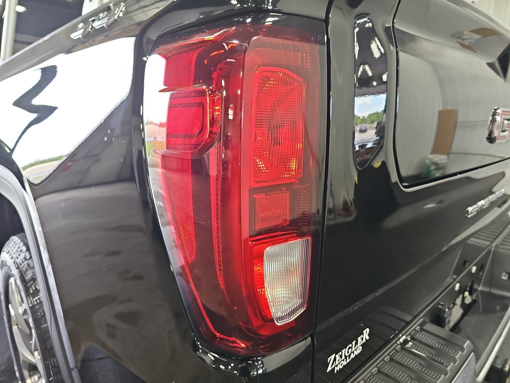 Used 2023 GMC Sierra 1500 SLE AWD/4WD image 35
