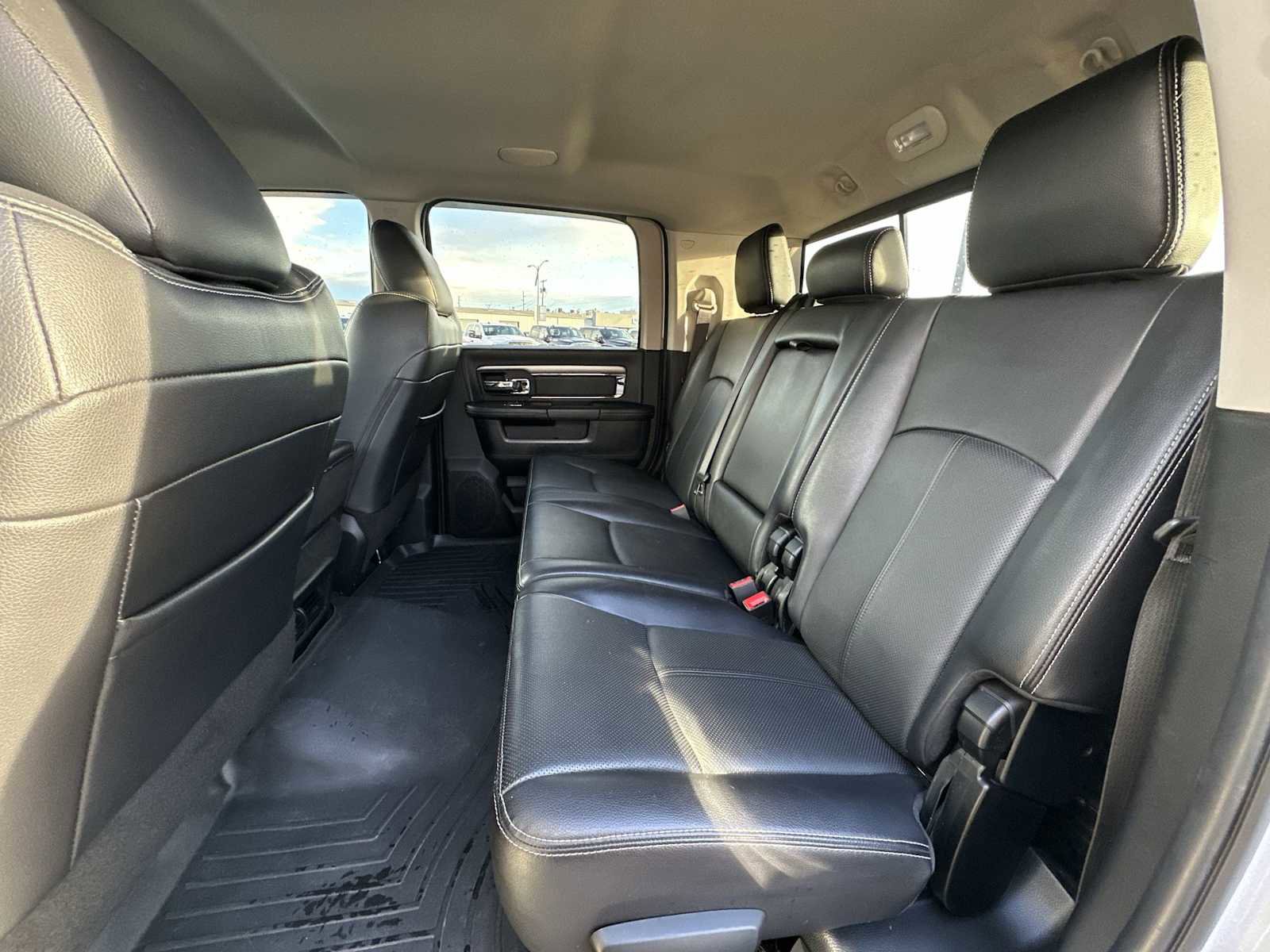 Used 2018 RAM 2500 Laramie w/ Sport Appearance Group image 23
