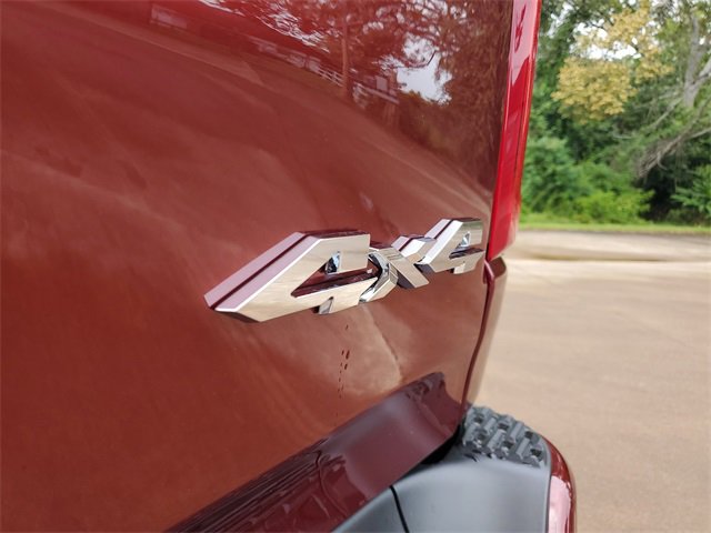 New 2026 RAM 1500 4x4 Crew Cab image 7